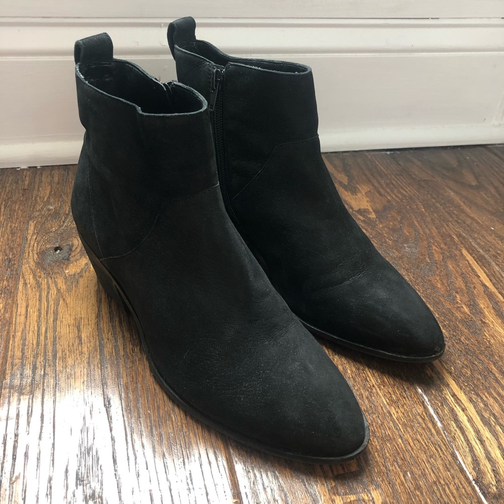 Sole Society Black Suede Booties, 7.5